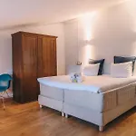 Blanc De Dalt Apartment *